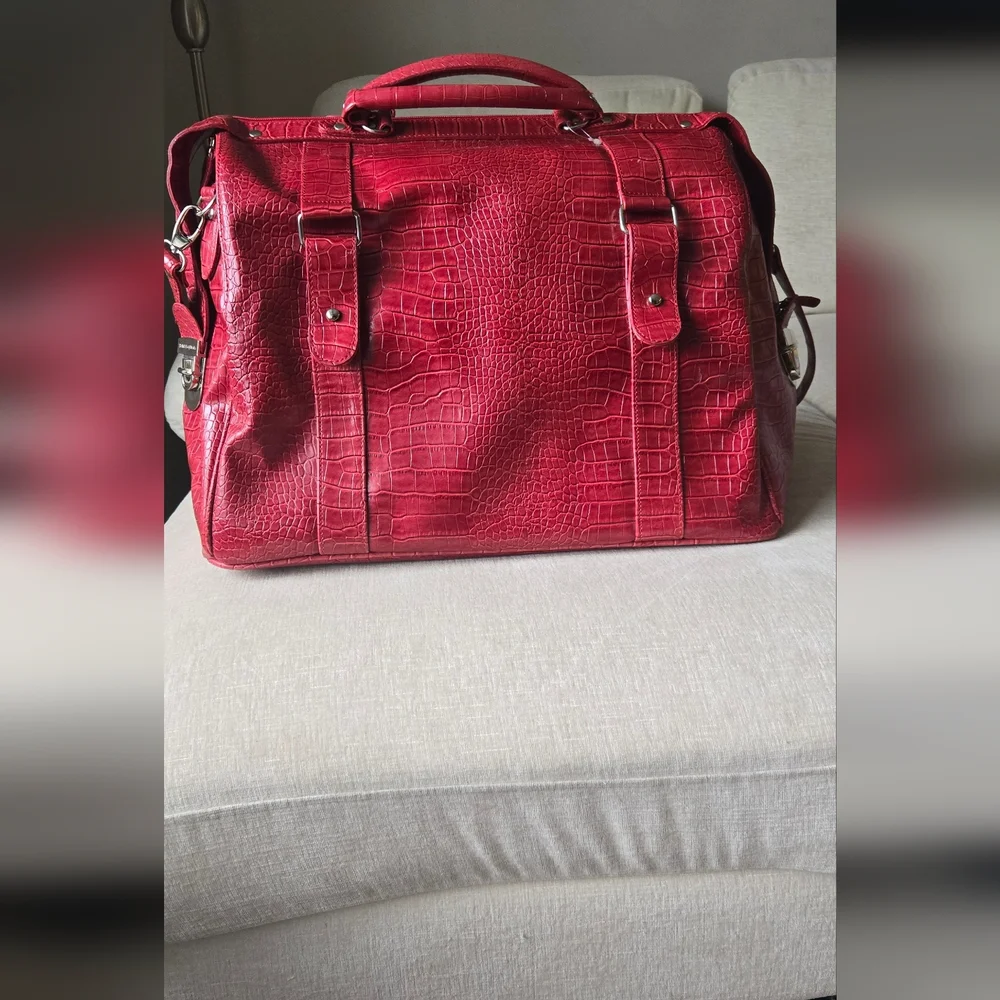 Bath & Body Works Red Crocodile-Embossed Men's Bag
